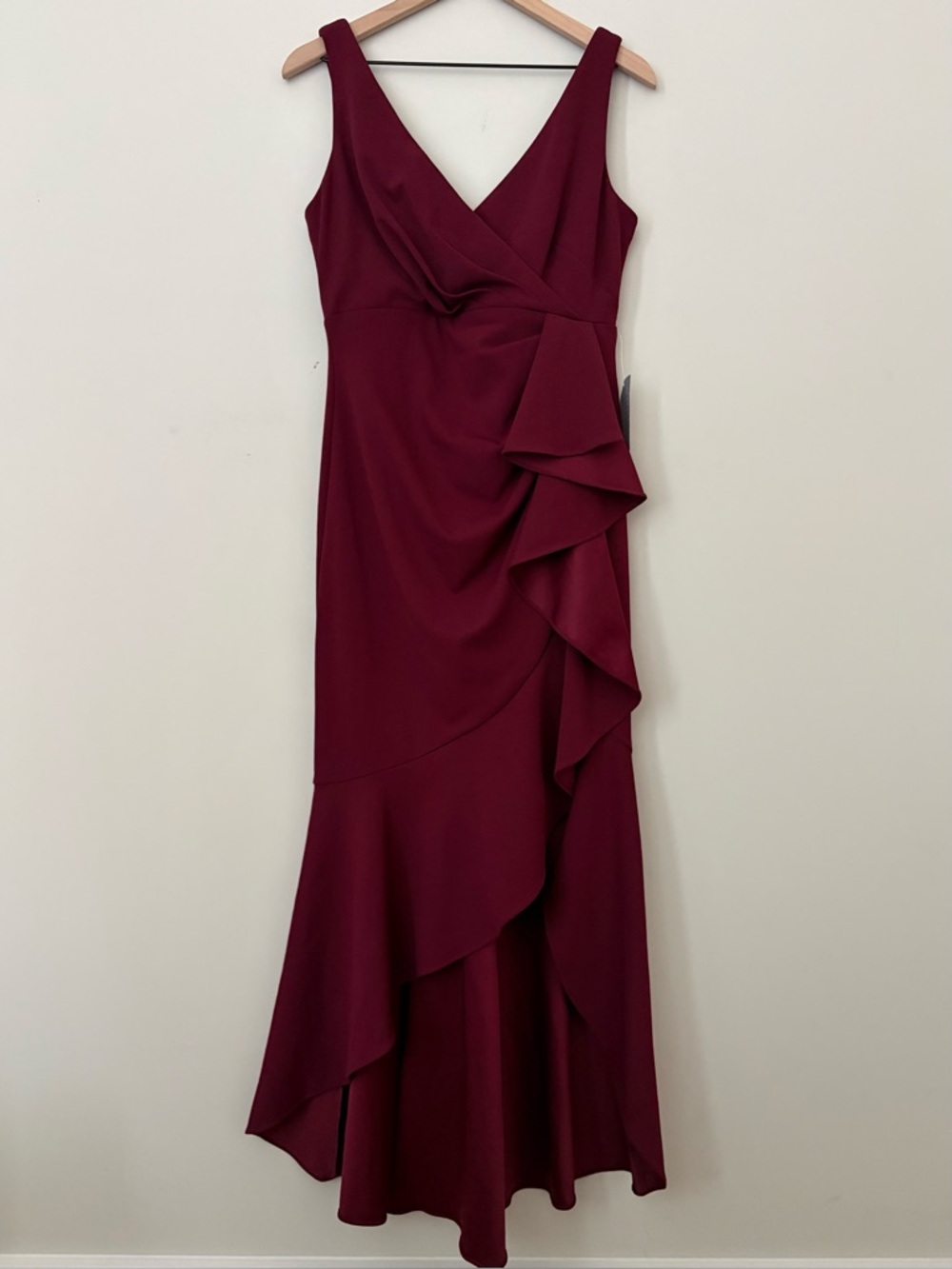 New! Betsy Adam Petite Candance High Low Dress - Picture 2 of 15